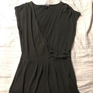 Banana republic black top